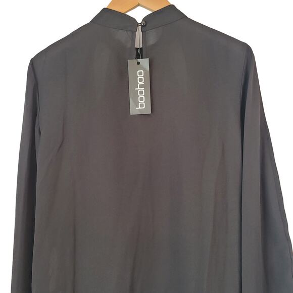 Boohoo- NWT- Black- puff sleeve blouse- size 8 - Picture 3 of 7